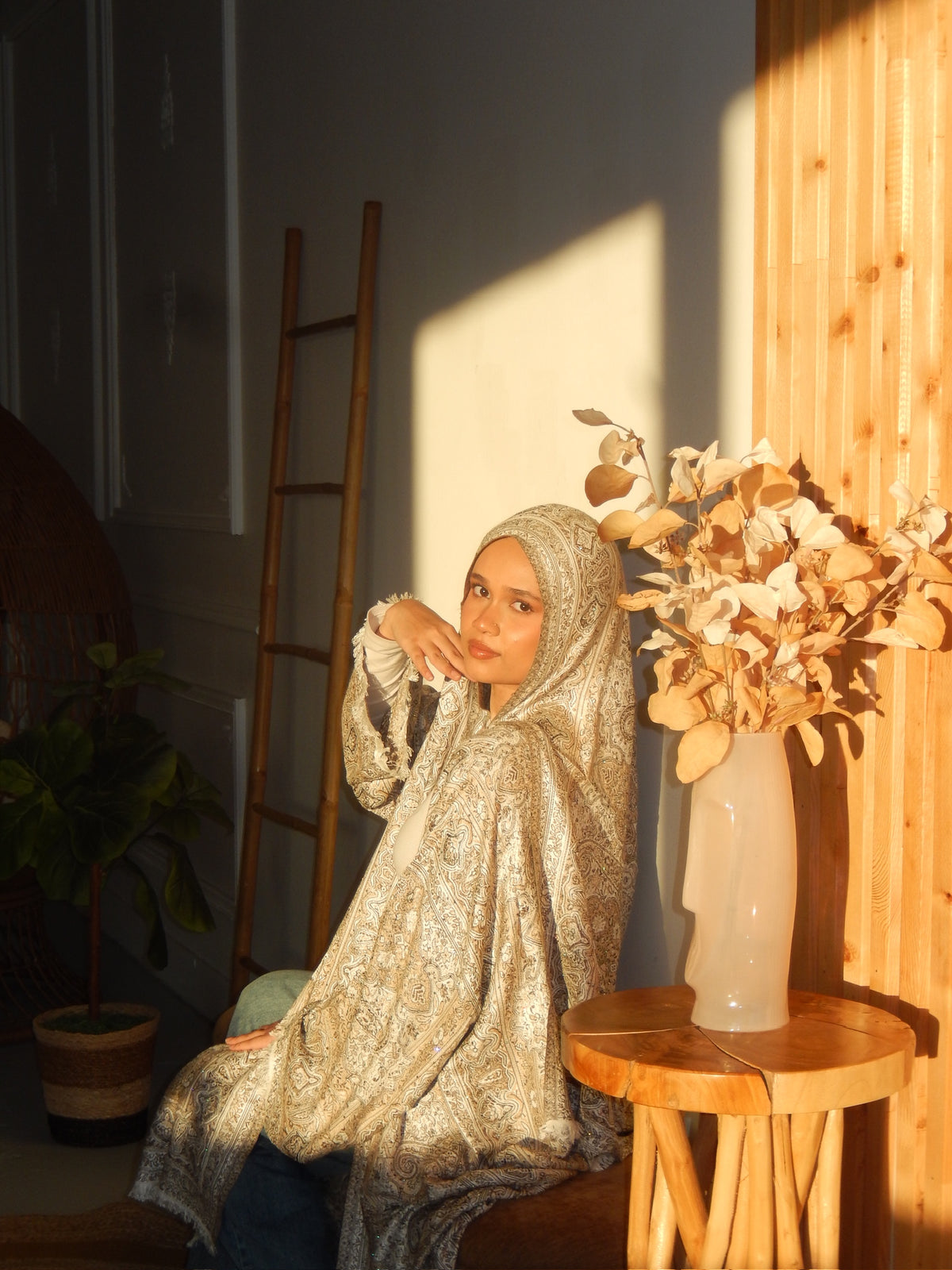 Champagne Ivory Pashmina Abayah