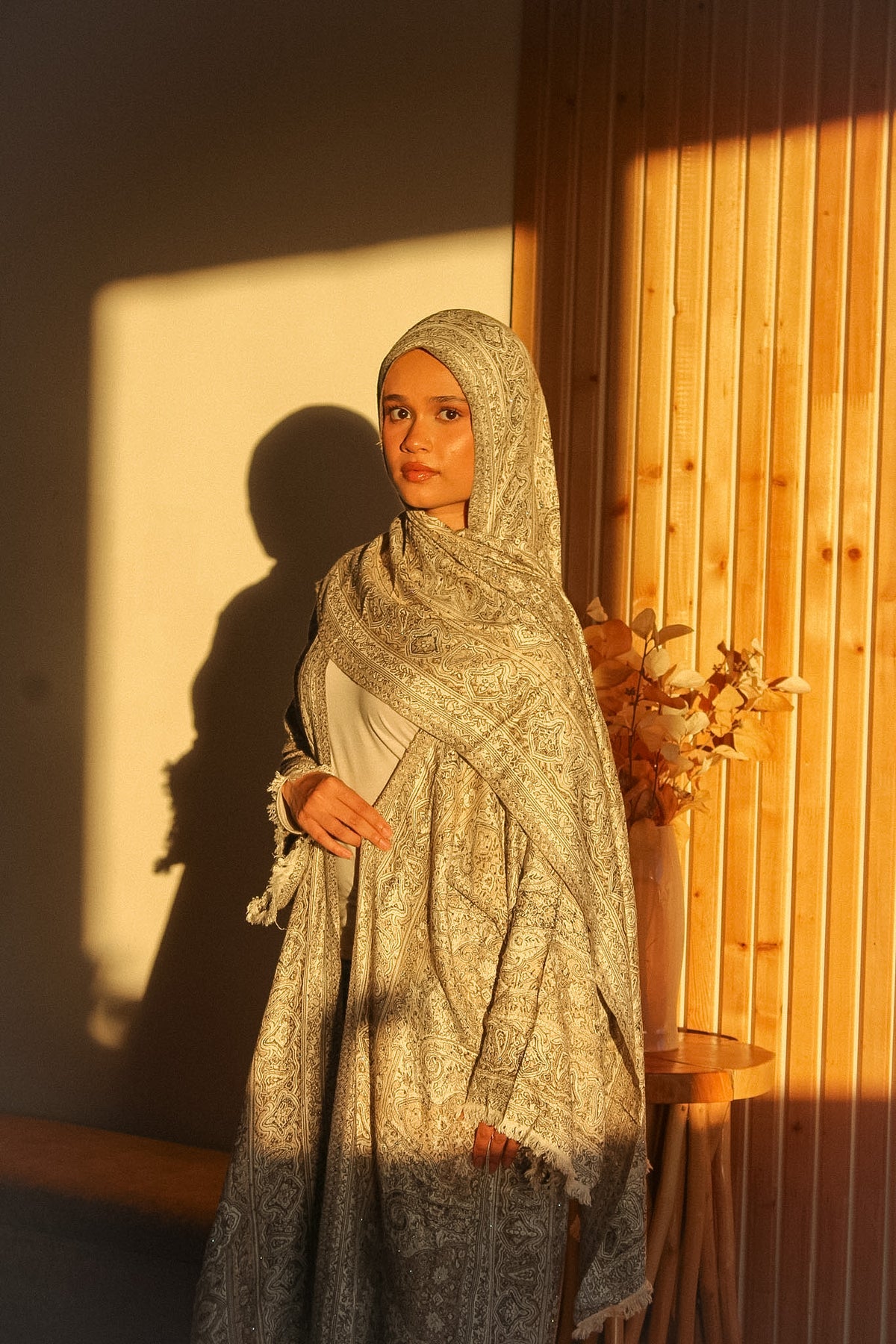 Champagne Ivory Pashmina Abayah